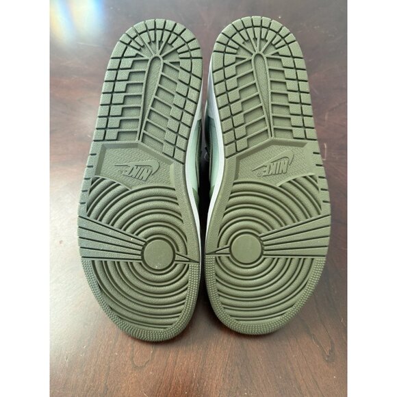 NWT Women’s Air Jordan 1 Method of Make High Medium Olive Oil Green Size 11 - Picture 7 of 8